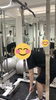 お客様のトレーニング風景.1（鏡に映っている、白い服を着ているのがトレーナーです！）「トレーニング初心者さんも安心！軽い重さからフォームを丁寧に積み上げます！」