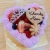 母の日に感謝の気持ちと一緒にケーキを