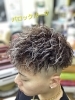 「バロックパーマ＆カラーでつくる濡れ質感ショートスタイル」