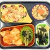 5/7(木)の昼食は「鶏のスパイス炒め」