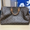 🎒買取大吉ドン・キホーテ佐世保店です。💫ルイヴィトン(LOUIS VUITTON)のバッグ👜をお買い取りさせて頂きました。