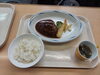 「毎週、平日は、学生食堂でランチ定食が味わえます！学生以外の市内の方々も観光の方もご利用可能です！ぜひ、遊びに来てください！」