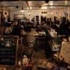 AIで店内の賑わいを再現ー