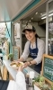 移動販売で手軽に本格カレー「地域のお祭り・屋外イベント向け販売サポートスタッフ手配のご案内」