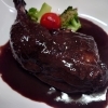 骨付き鶏もも肉の赤ワイン煮、本日でラストです！