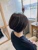 360度きれいな、まとまりショート「首元すっきり、柔らかレイヤーショートボブ」
