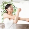 身体の側面を支える要「腸脛靱帯」の硬さが、腰痛・肩こりを引き起こす理由