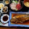 イサギの煮付け＋刺身盛り合わせ定食のご紹介　2600円（税込）