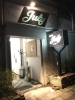 「友人同士・同級会の二次会にぴったりなカラオケスナックです」