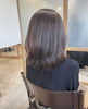 透明感あふれる大人上品なヘアスタイル「ふわっと動きが出るウルフレイヤーで、軽やかボブスタイル」