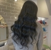 艶めくロングヘアで女性らしい印象へと導きます「暗めでも透明感◎ダークオリーブロング」