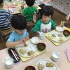 みんなでいただきます！園の給食時間のようす