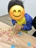 小麦粘土を楽しむ子ども「【児発】小麦ねんどの日 【札幌市北区児童デイ】」