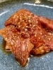 秘伝のタレで味わう至福の一枚「いろいろな部位を一皿で！和牛切り落としのご紹介」