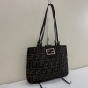 【買取実績】フェンディ（FENDI）ズッカ柄 ショルダーバッグをお買取りいたしました！