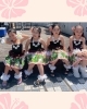 タヒチアンパウスカートも貝殻のネックレスも可愛いでしょう！「可愛いフラガール達！青空のもと元気に踊りました！那珂川市フラダンス教室　レイマカナアロハ」