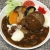 本日のAランチは　野菜&ハンバーグカレー🍛
