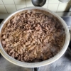千屋牛のすじ煮込みを仕込みました。