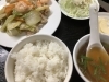 「本日の日替わりランチは鶏肉とナスの醤油炒め定食です」