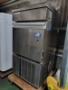 「パナソニック製氷機が入荷しました」
