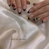 黒フレンチ×カラフルストーンの華やかネイル