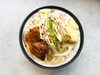 野菜たっぷり！パンチの効いた一杯「当店はの人気メニュー"玖二郎"」