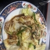 ランチにおすすめ！豚肉と野菜たっぷりの定食です