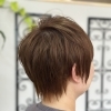 丸み×くびれでつくる、大人女性に人気のふんわりショート