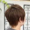 丸み×くびれでつくる、大人女性に人気のふんわりショート