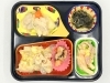 今治の高齢者向け宅配弁当。昼食は白菜と豚肉のうま煮。「5/27(水)の昼食は「白菜と豚肉のうま煮」」