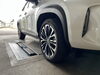 自宅でも簡単チェック♪「【車庫でできる！】簡単タイヤチェックと「もしも」の時の相談先」
