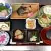 ハマチの幽庵焼きメインの彩り和定食ランチ