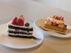 「見た目は真っ黒！味は王道の「竹炭ショートケーキ」のご紹介」