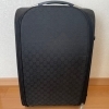 古いグッチの旅行バッグを買取しました｜GG柄キャリーケース【宮崎市】