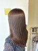 ダメージレス美髪へ導く厳選トリートメントShiny waves grant your hair extra luster.「梅雨に広がるお客様の乾かすだけでツヤが出る髪質改善ストレートの仕上がり例」