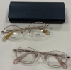 メタル枠とナイロール枠「枚方のOpticalメガネサロンに入荷したFURLA。一級眼鏡作製技能士が調整します。」