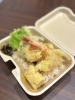 「お昼の新メニュー【天ぷらBOX】です🍤」