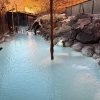 朝日が差し込む露天風呂 - 大気の湯東 -【至福の湯宿　安達屋｜福島県・高湯温泉】