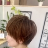 首元すっきり、大人可愛い丸みショート