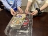 「『ぷくcafé子供食堂』お菓子づくりの材料を手渡し　野菜の受け取り」