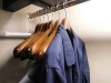 「梅雨＆夏の衣替えシーズン到来🌧 しまおうとしている「その服」来年も着ますか？クローゼット整理のコツと、眠ったままのアイテムを活かす方法👔」