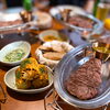 L'Entrecote – 社交的なひととき：1区の中心部にある、ロマンチックなデートにぴったりのフレンチビストロ