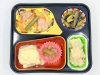 今治の高齢者向け宅配弁当。夕食は白身魚のハンバーグ（豆乳仕立て）。「6/12(金)の夕食は「白身魚のハンバーグ（豆乳仕立て）」」