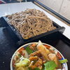 背脂の旨みたっぷり・太切り田舎蕎麦で味わう肉南蛮せいろ