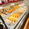 夏のショーケースに並ぶおすすめスイーツのご紹介