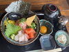 「海鮮丼1,320円（税込）のご紹介【西葛西の和食・穴子専門店】」