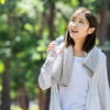 【肩こり解消】原因は「巻き肩」と「猫背」のセットにあり！縮んだ胸を広げるリセット術！