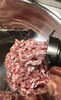 「なぜ当店はハンバーグのひき肉を店内で作るのか」