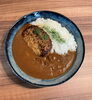 ボリューム満点！ジューシーハンバーグカレー「週末ブランチにおすすめ！ハンバーグカレーでしっかり満足ランチを」