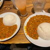 アフリカってみんな手でご飯食べるの？